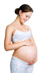 mujer esperando bebé